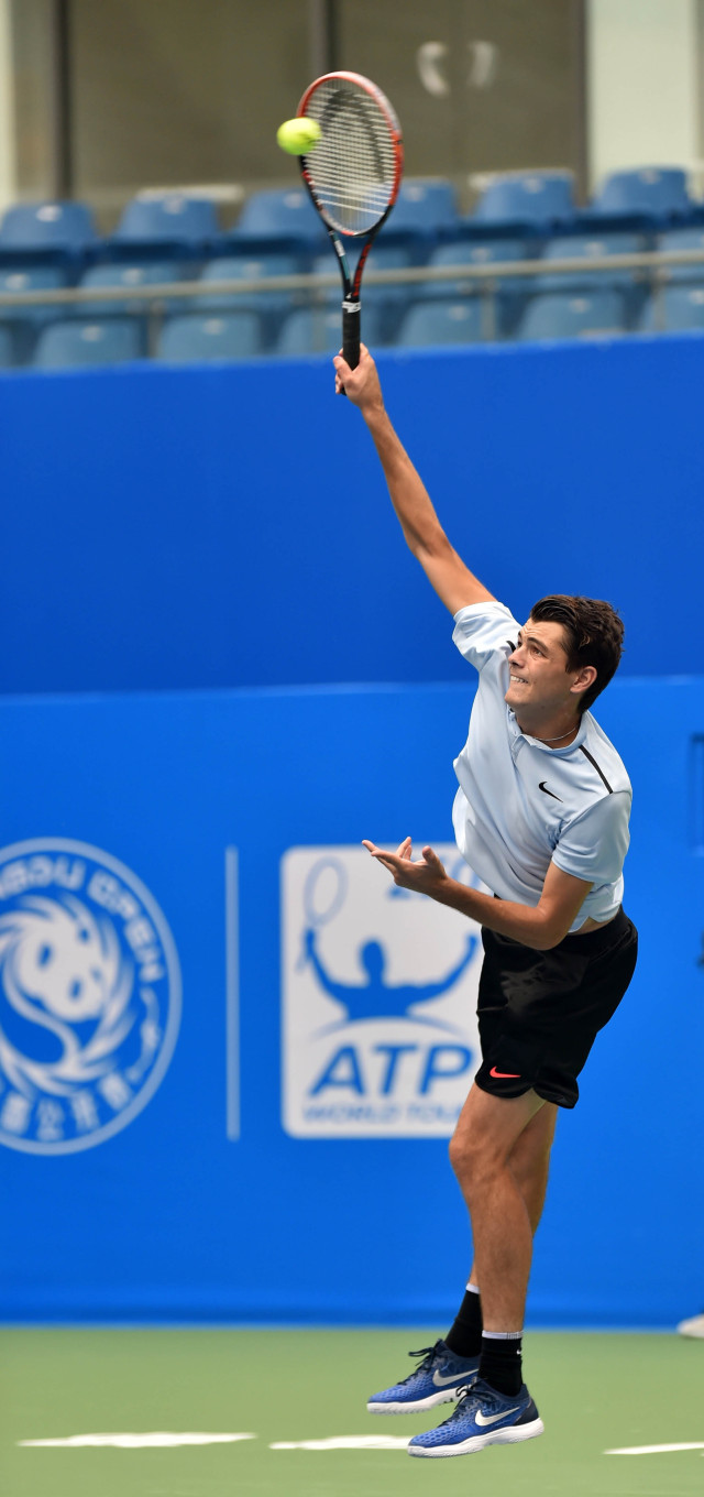 的交易中完 的交易中完